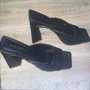 Liliana Black Heeled Boots for Women
